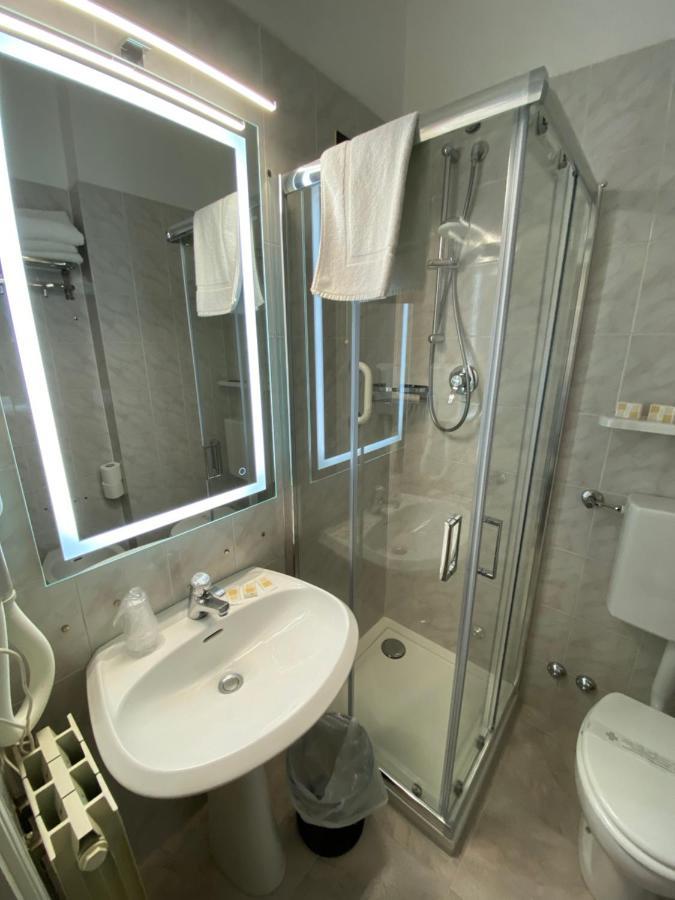 Montepizzo Hotel Lizzano In Belvedere
