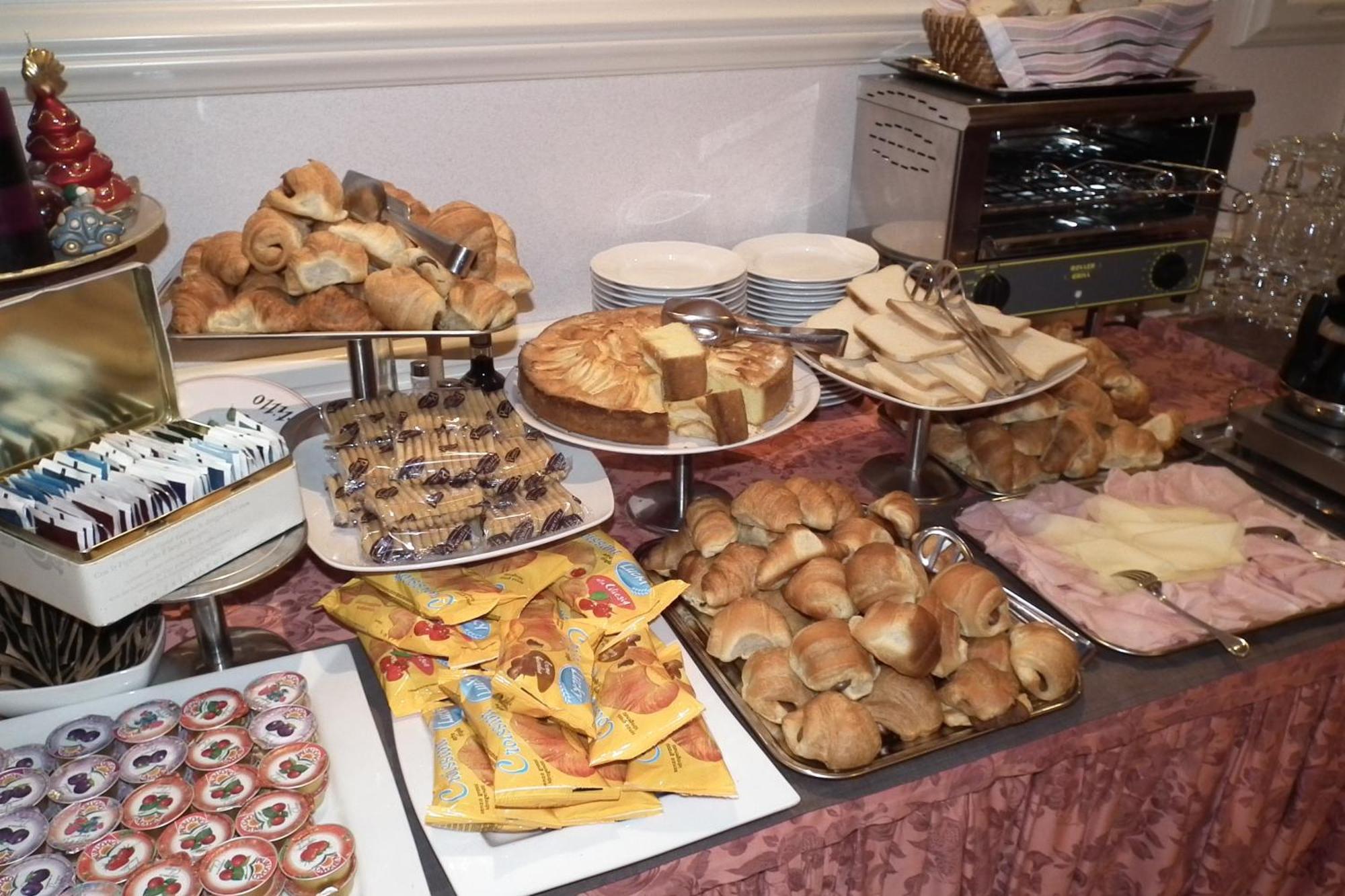 Hotel Montepizzo 3*
