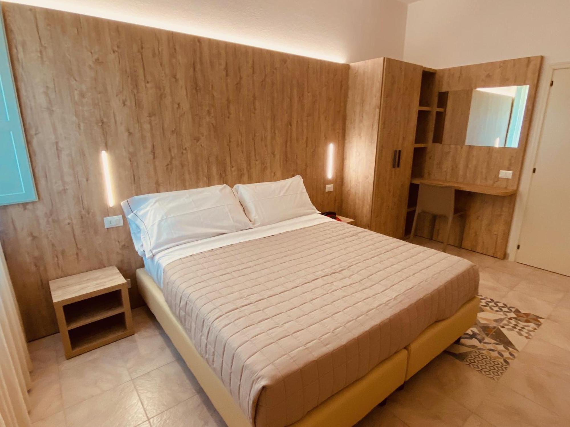 Hotel Montepizzo 3*