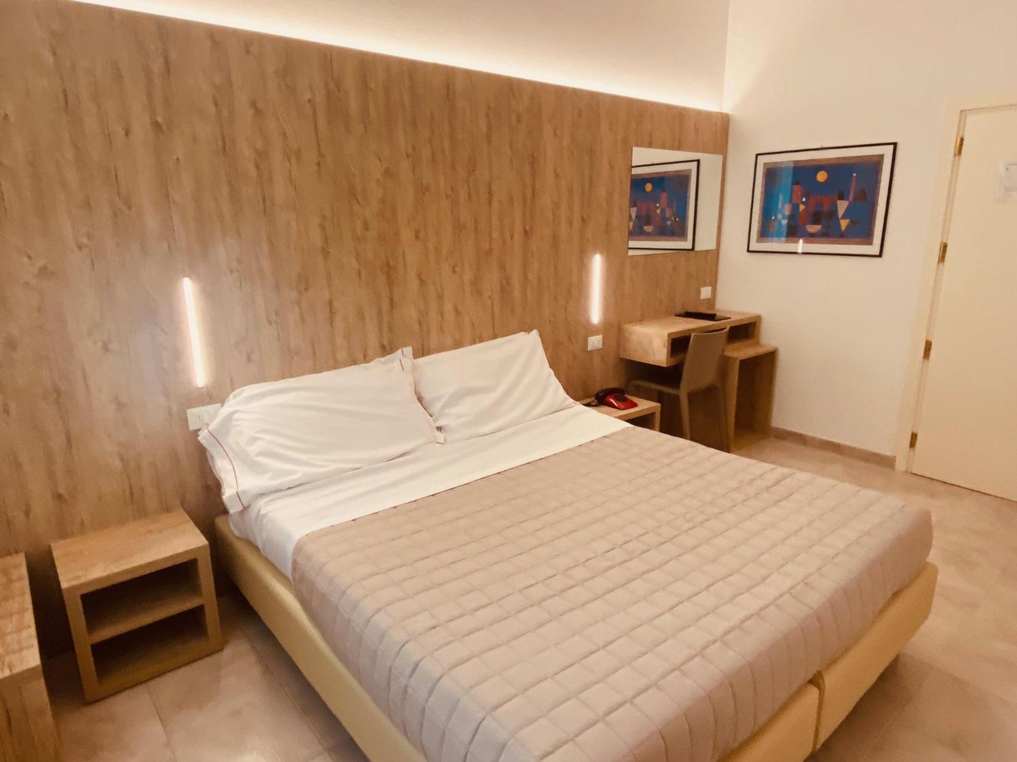 Montepizzo Hotel
